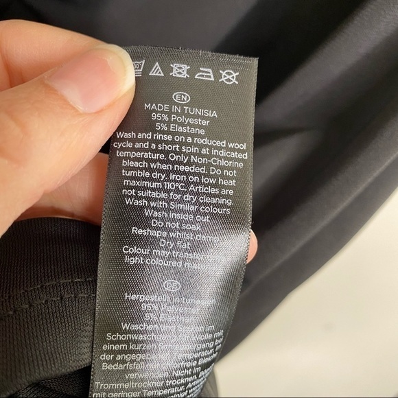 Hobbs London Chelsea black cap sleeve dress - Picture 8 of 8